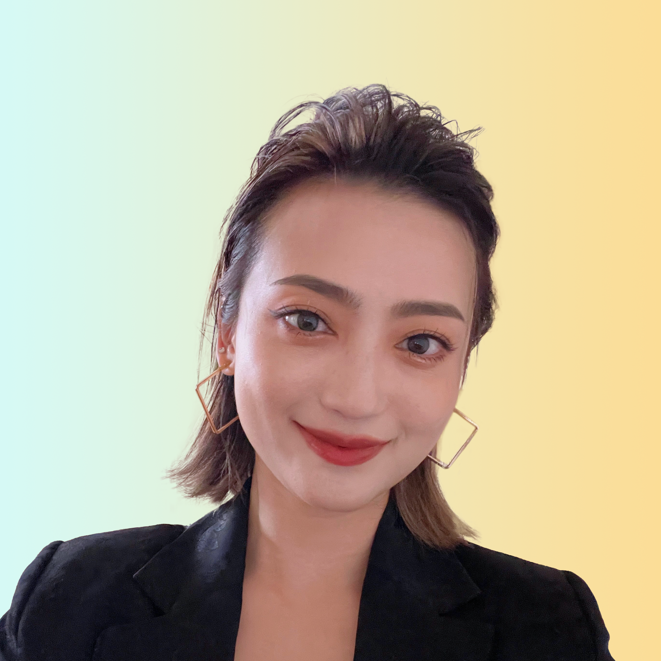 Qiao Huang
